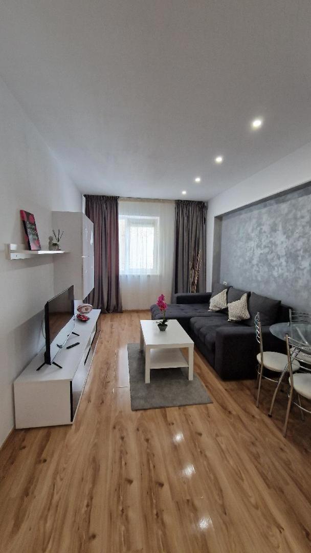Rin Grand Sofmed Apartment Bucharest Exterior photo