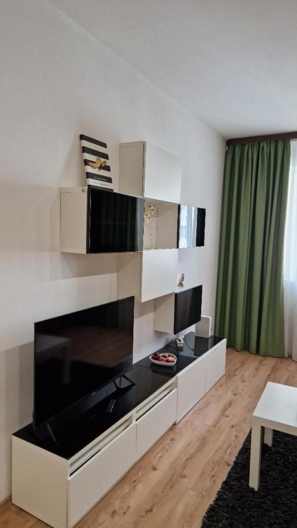 Rin Grand Sofmed Apartment Bucharest Exterior photo